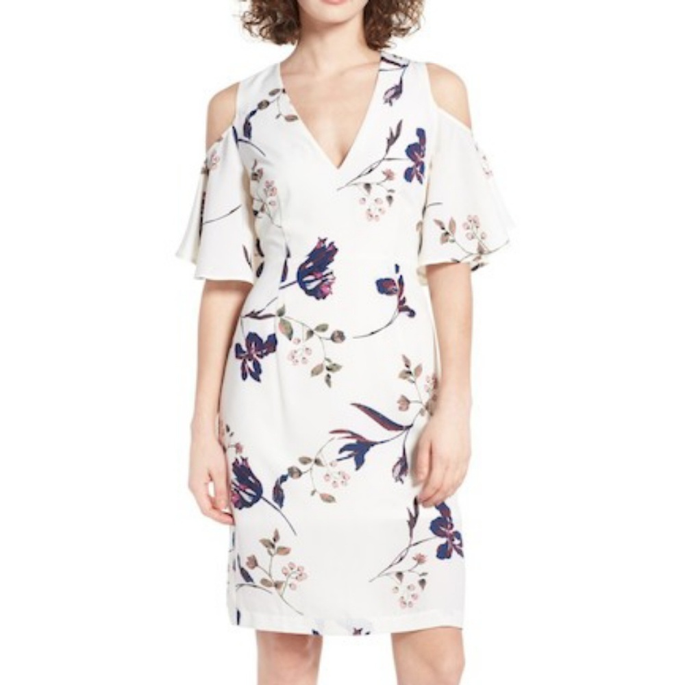 Leith flutter sleeve cold shoulder dress. Size M.